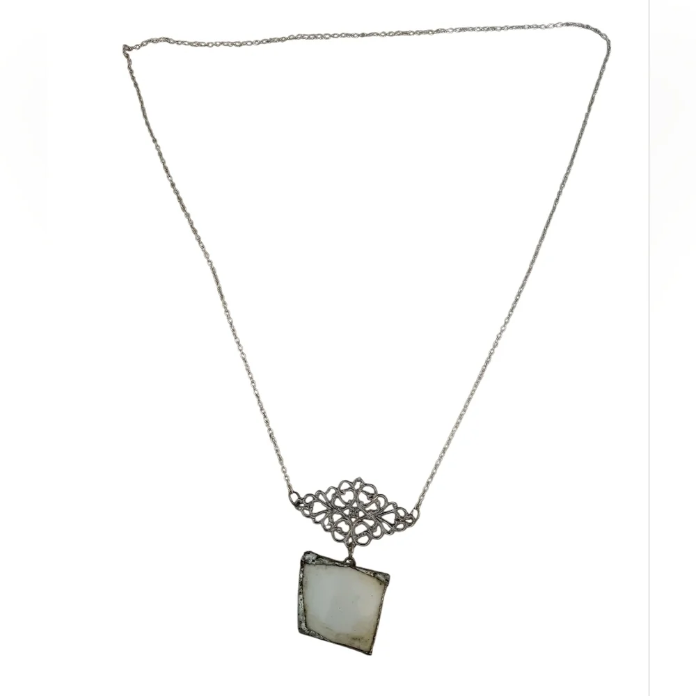 Upcycled Broken China Floral Pendant Filigree Necklace